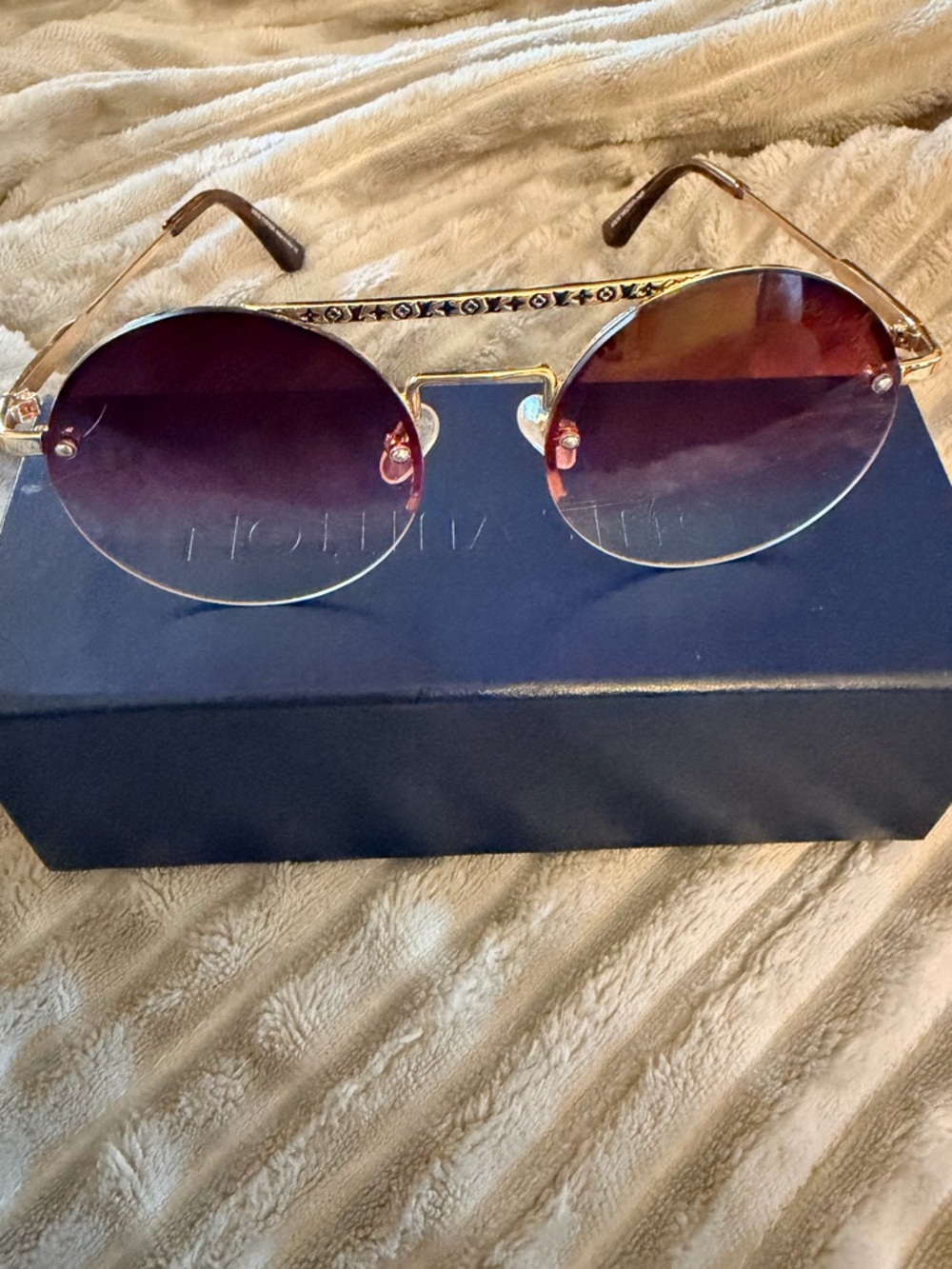 Gold Frame Gradient Lenses LV like Sunglasses